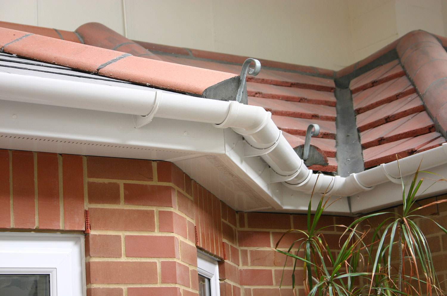 Fascias-Soffits-and-Guttering